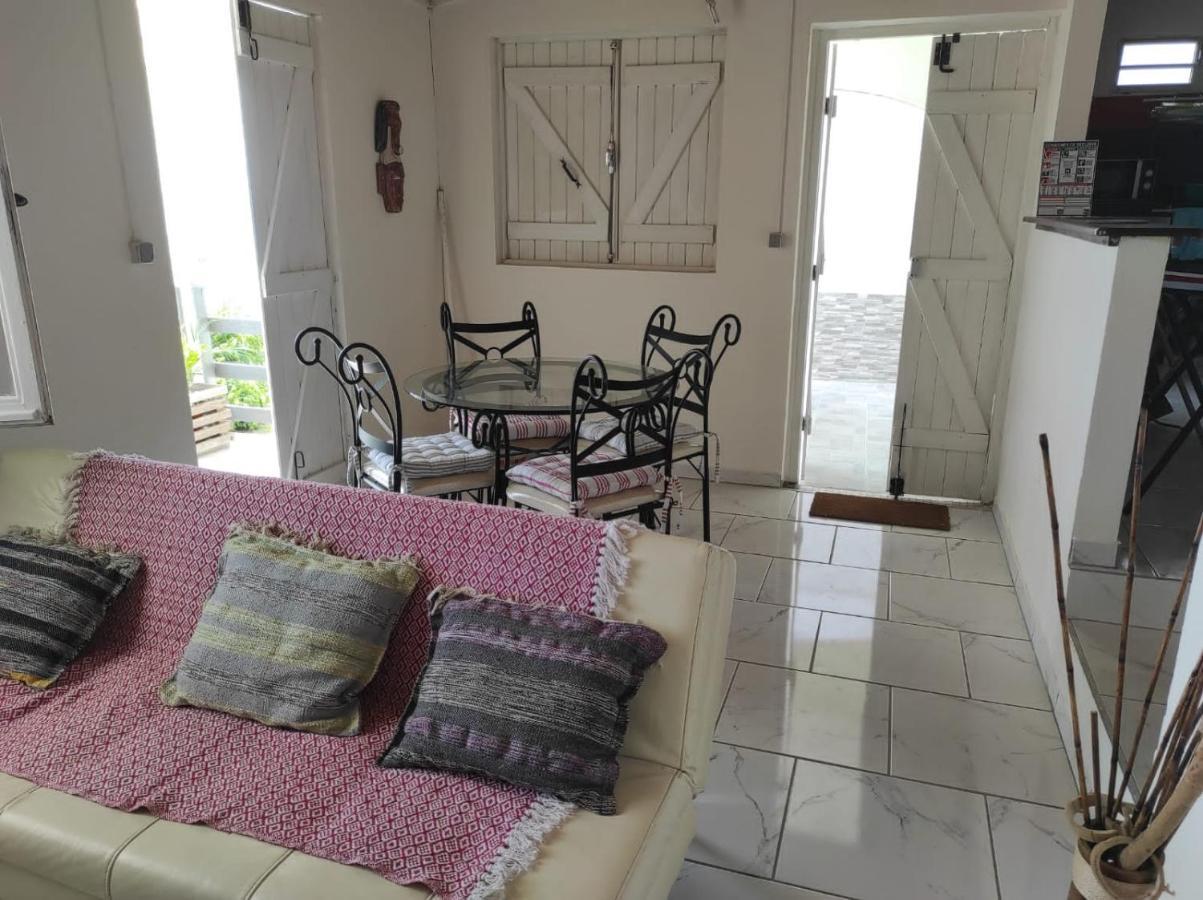 "Au Magnifique Vue " Vila Le Marin Exterior foto